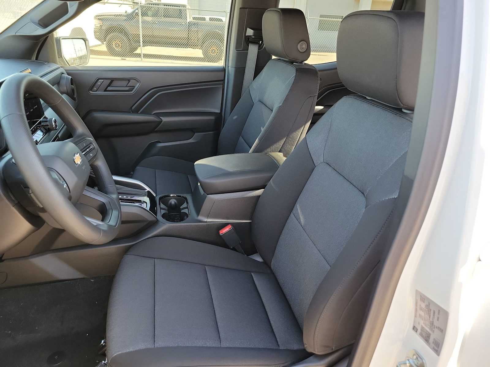 Thumbnail: 2026 Chevrolet Colorado - 19