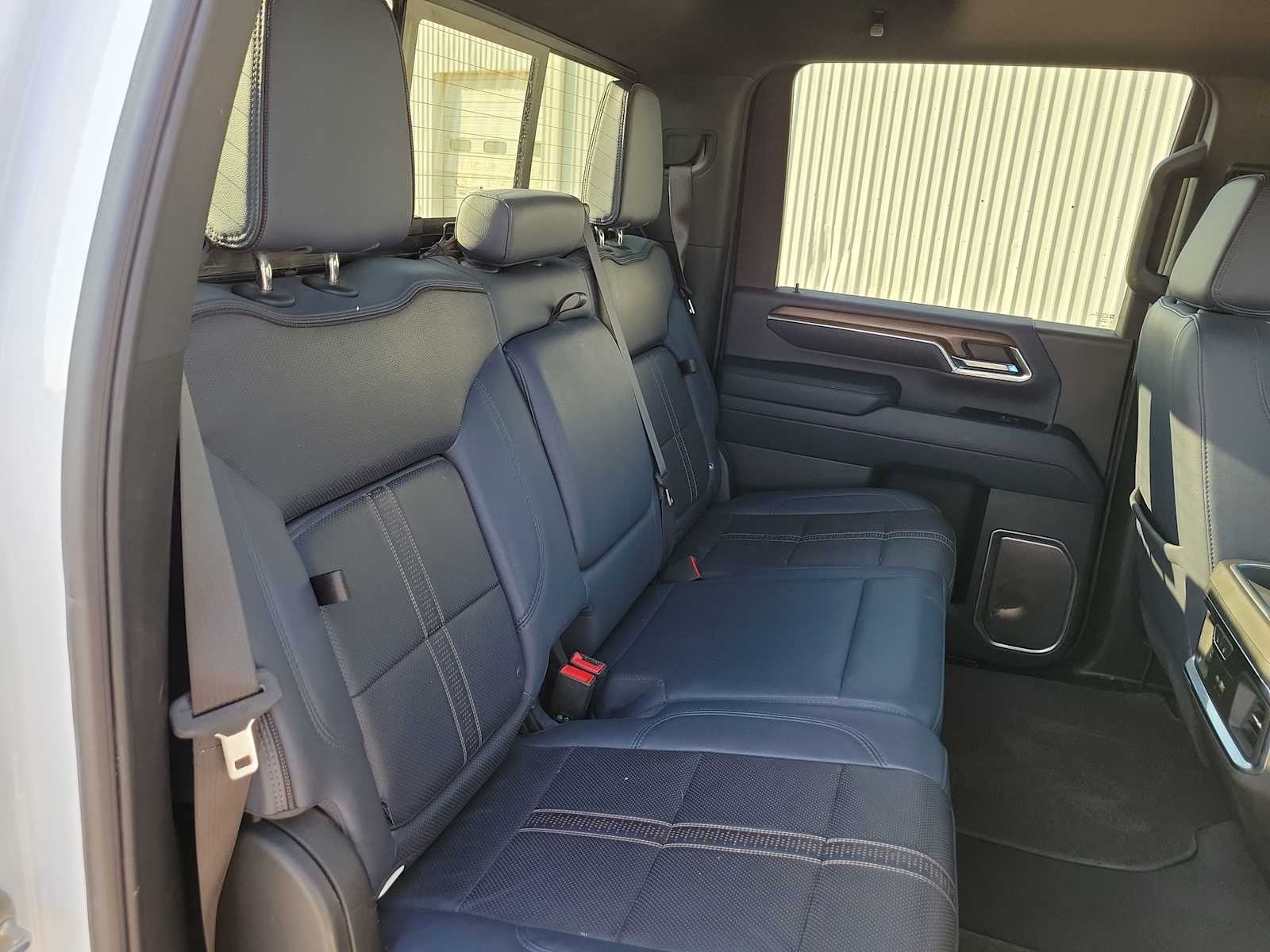 Thumbnail: 2024 Chevrolet Silverado 2500 - 17