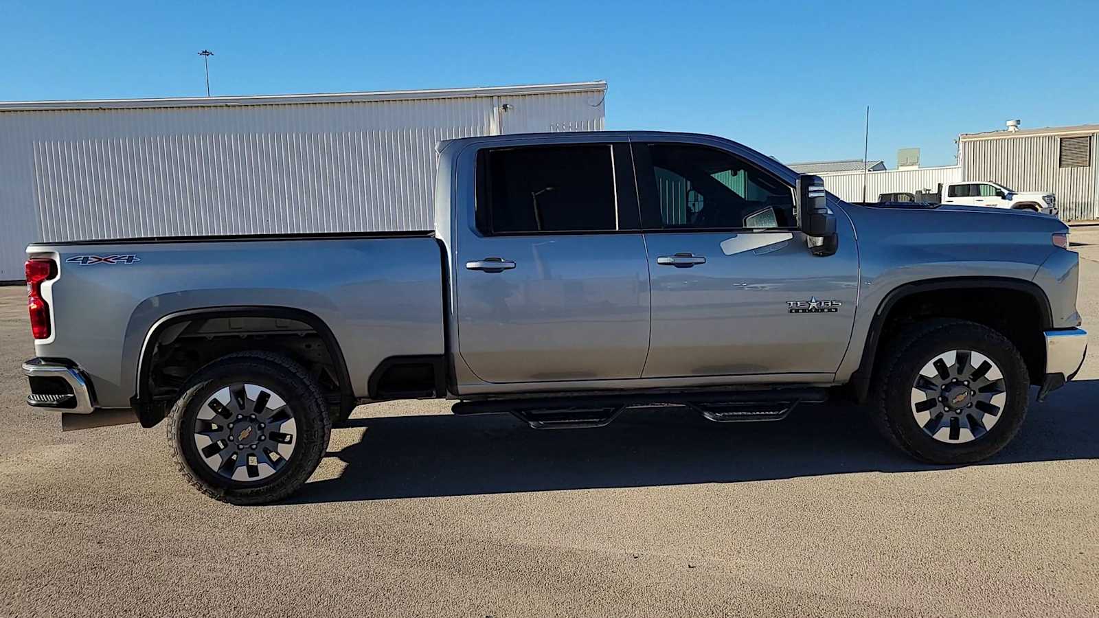 Thumbnail: 2025 Chevrolet Silverado 2500 - 9