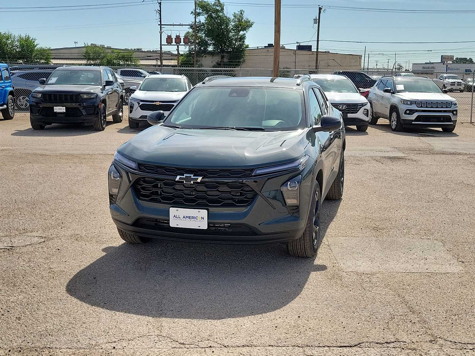 Thumbnail: 2026 Chevrolet Trax - 4