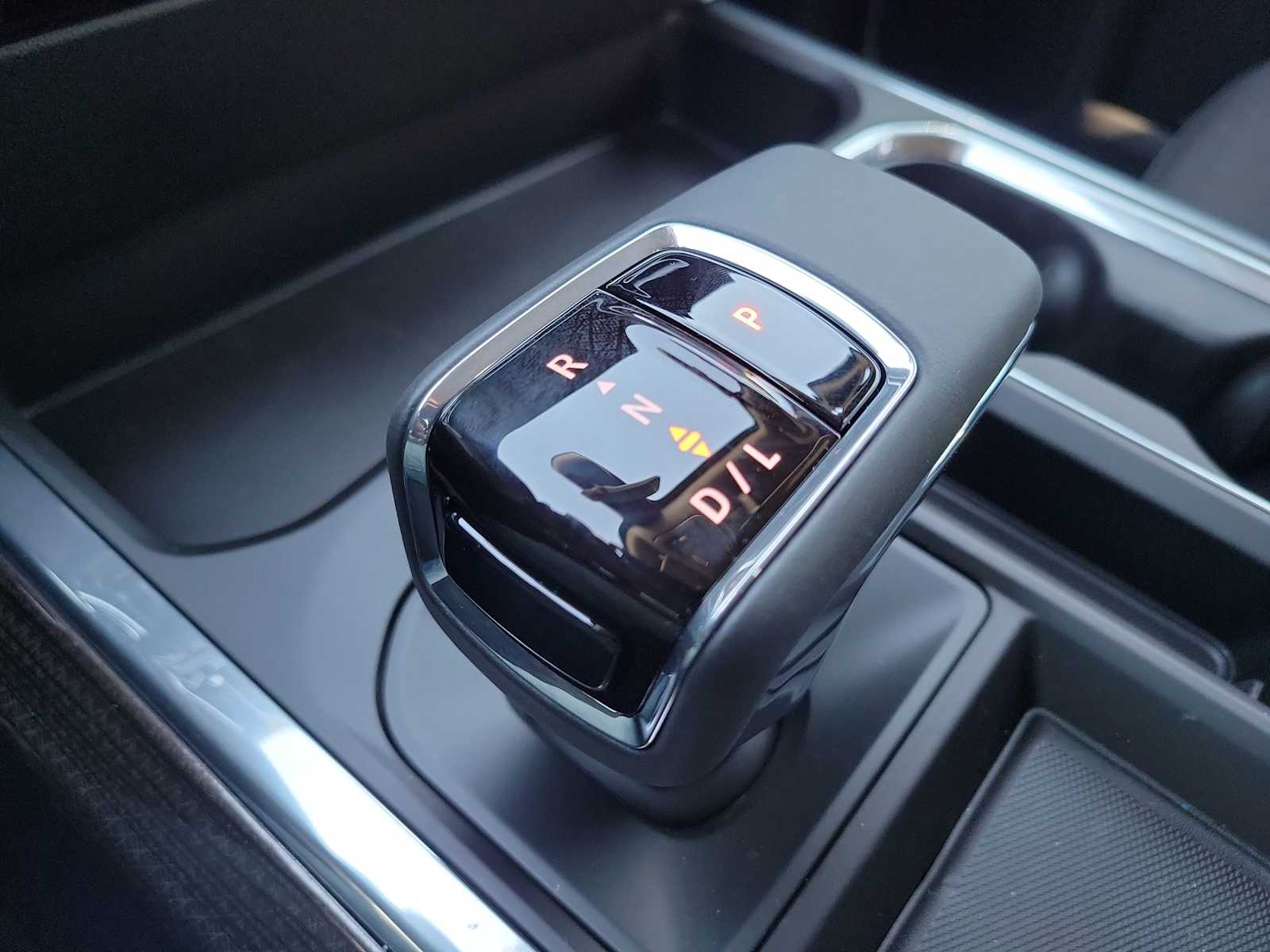 Thumbnail: 2026 Chevrolet Silverado 1500 - 25