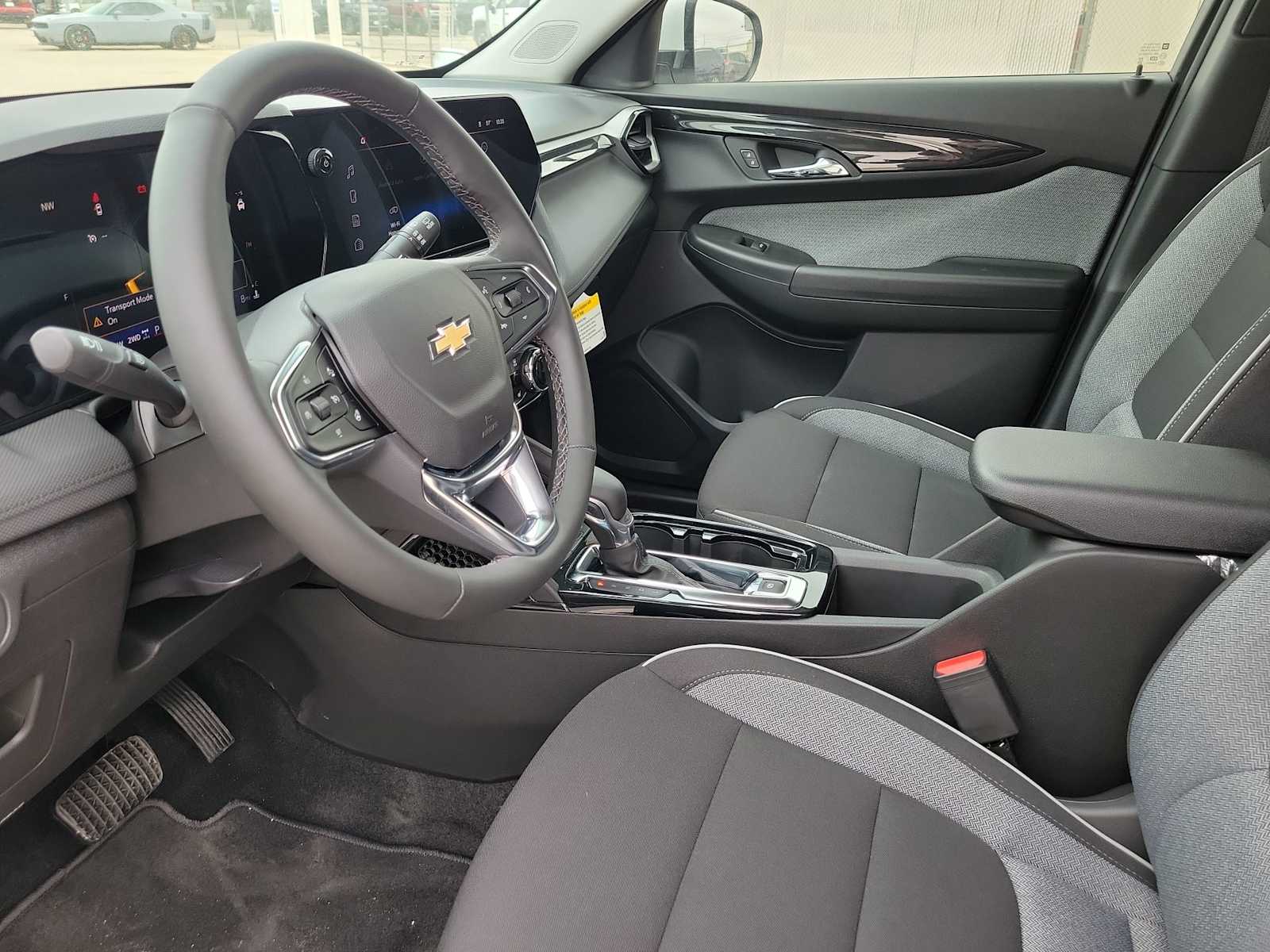 Thumbnail: 2026 Chevrolet TrailBlazer - 10