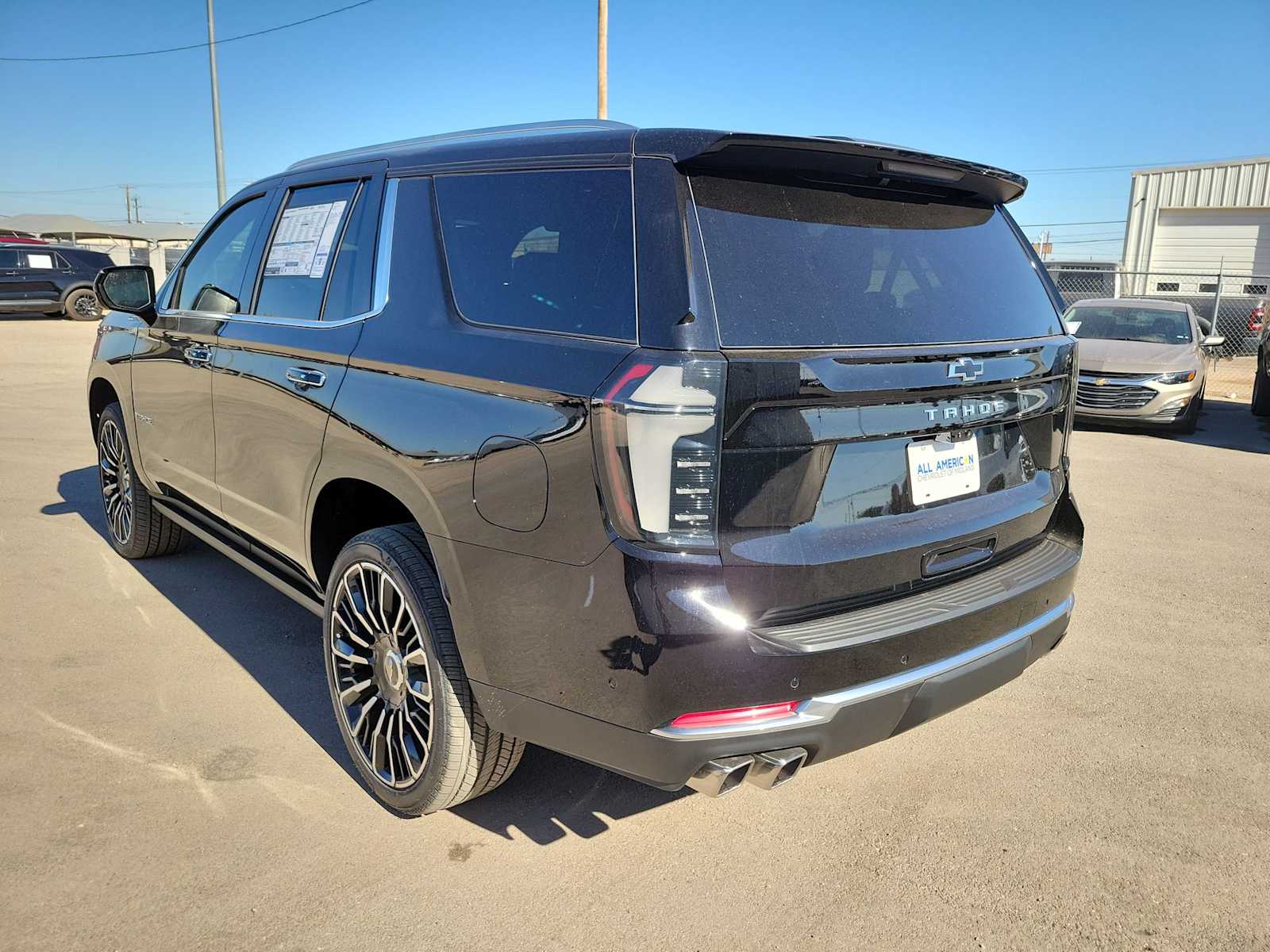 Thumbnail: 2026 Chevrolet Tahoe - 12