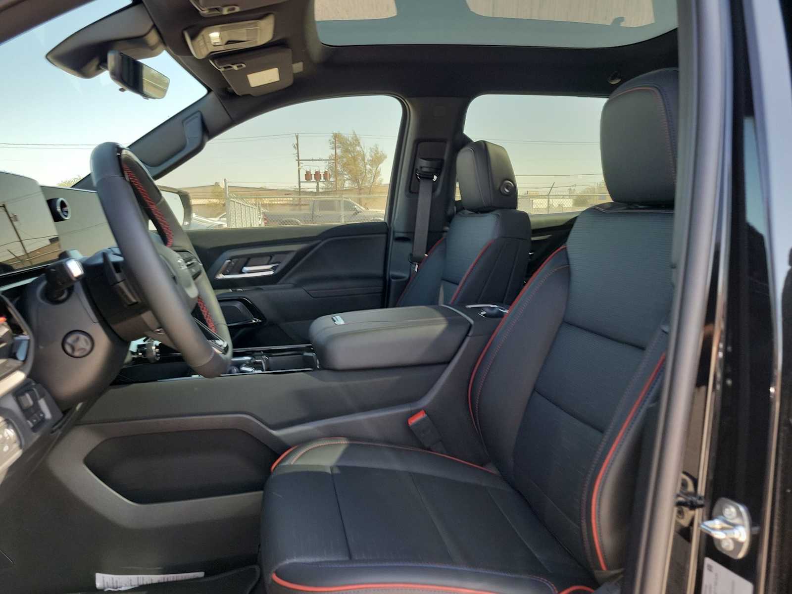 Thumbnail: 2024 Chevrolet Silverado EV - 11