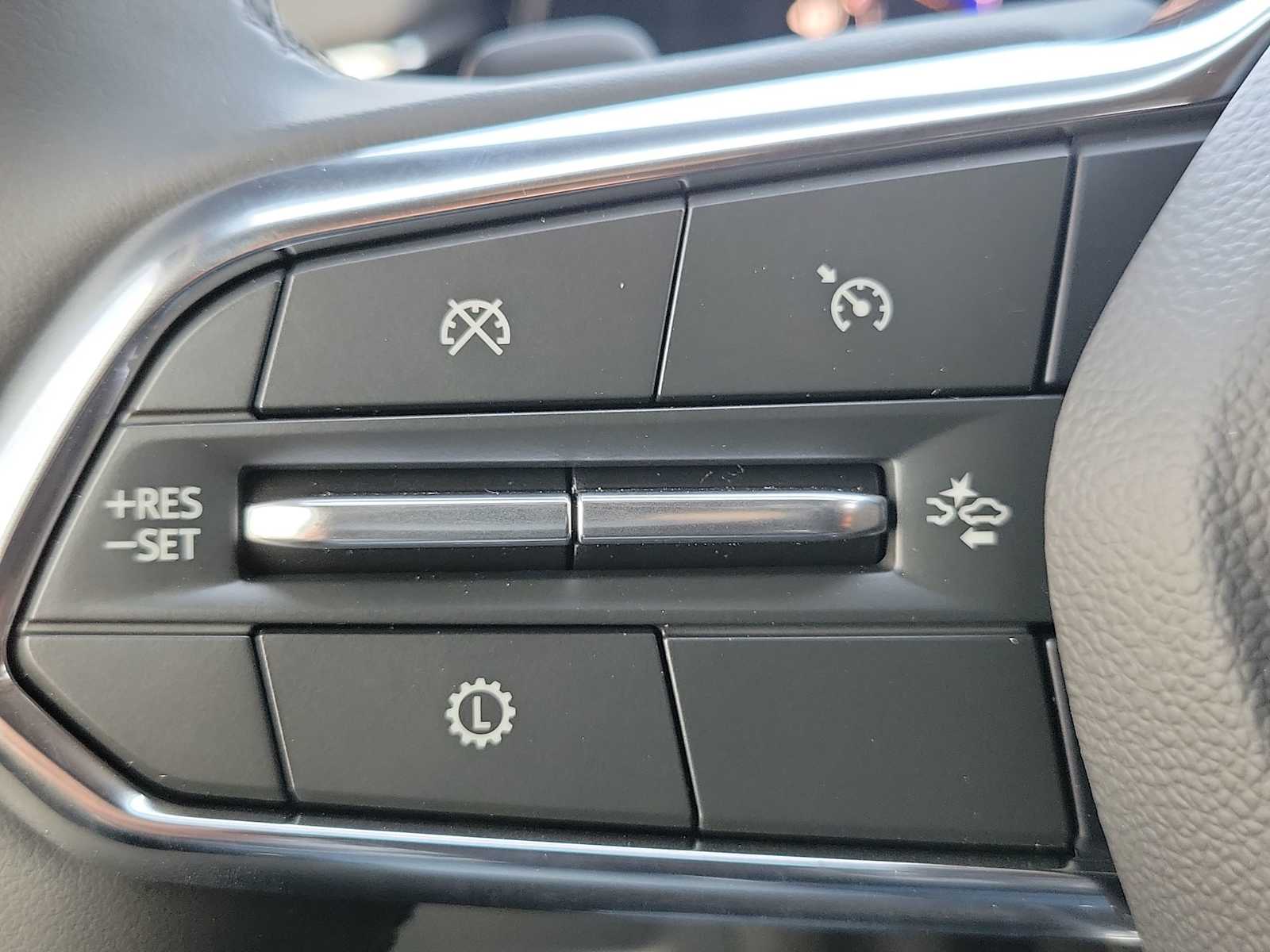 Thumbnail: 2026 Chevrolet Tahoe - 23