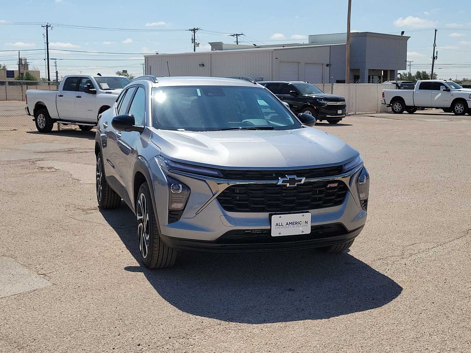 Thumbnail: 2026 Chevrolet Trax - 2