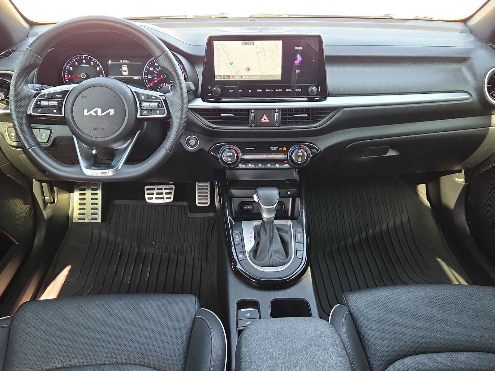 Thumbnail: 2024 Kia Forte - 14