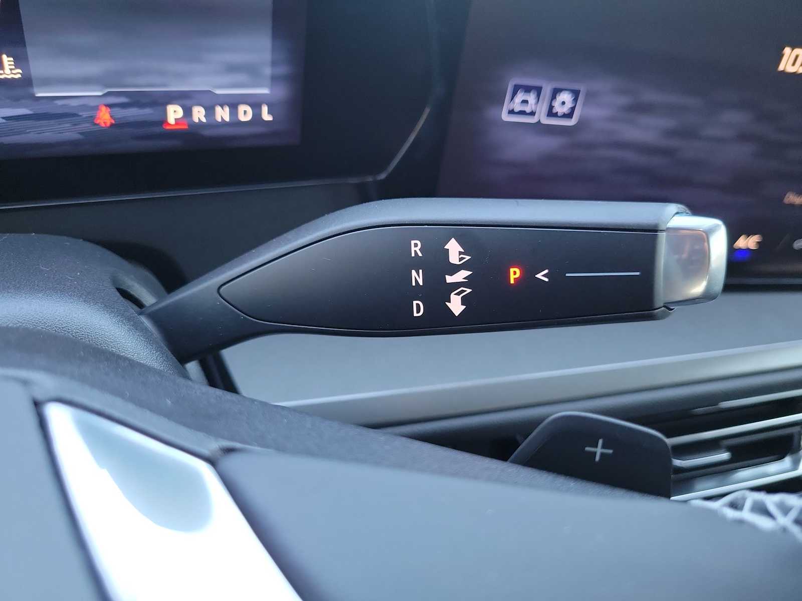 Thumbnail: 2026 Chevrolet Traverse - 25