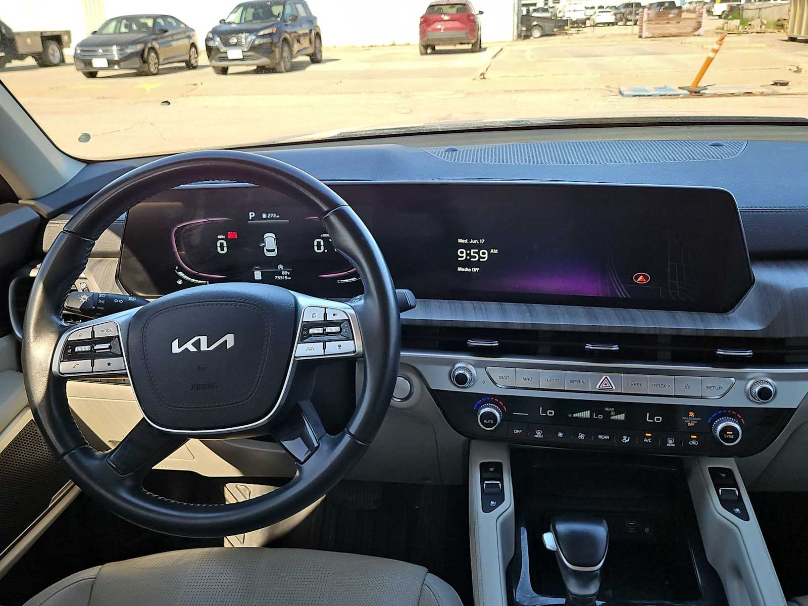 Thumbnail: 2023 Kia Telluride - 14