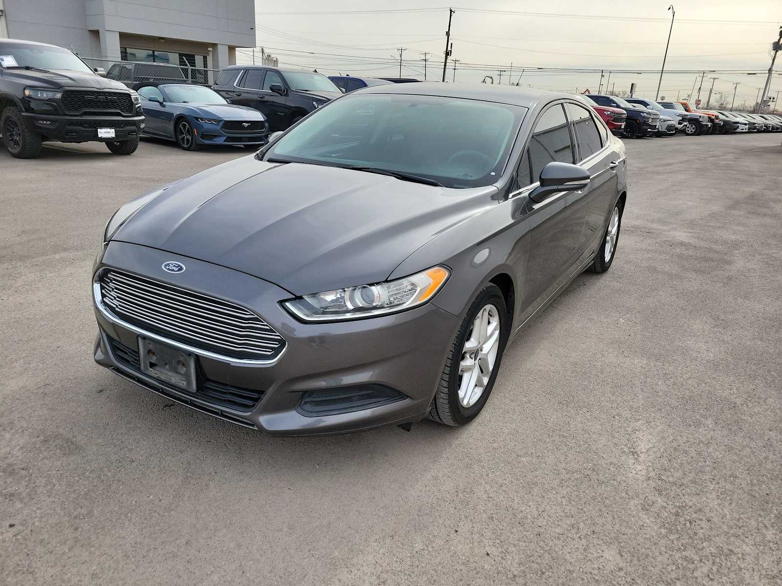 Thumbnail: 2016 Ford Fusion - 4