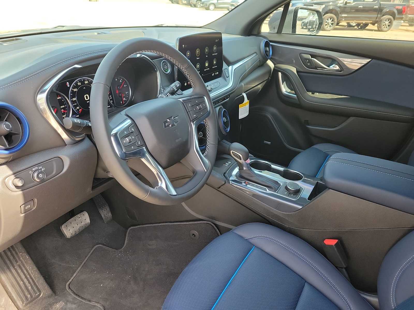 Thumbnail: 2026 Chevrolet Blazer - 10