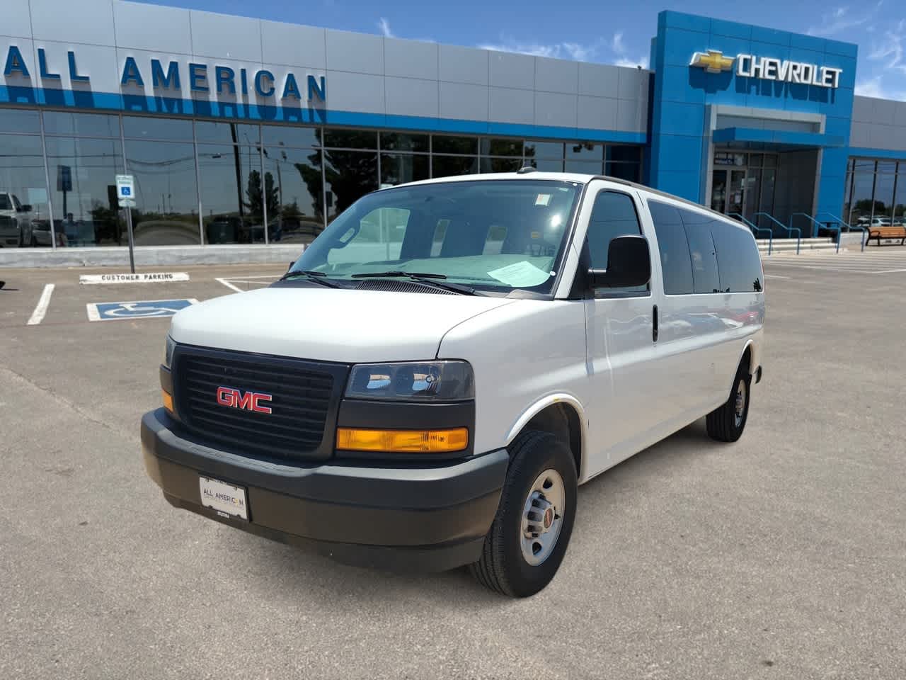 2023 GMC Savana 3500 -
                  Midland, TX