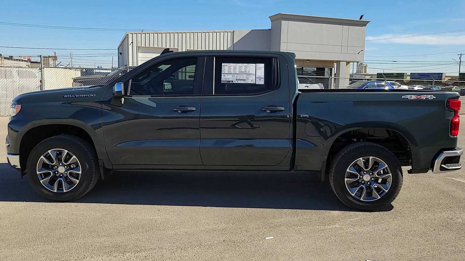 Thumbnail: 2026 Chevrolet Silverado 1500 - 5