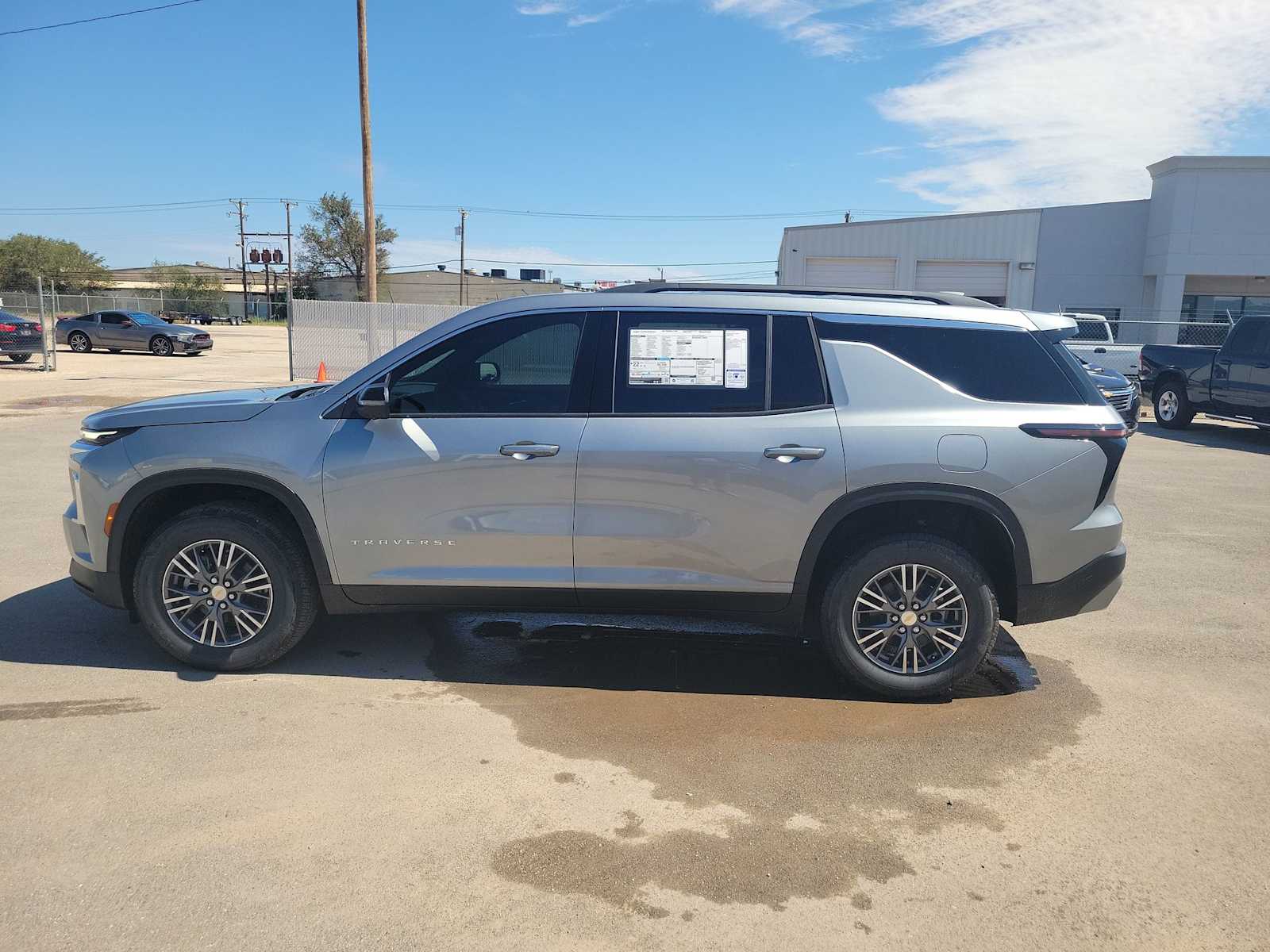 Thumbnail: 2026 Chevrolet Traverse - 11