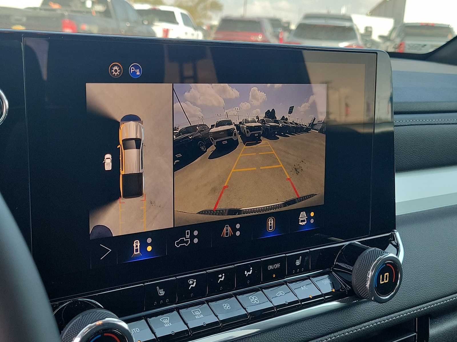 Thumbnail: 2026 Chevrolet Colorado - 28