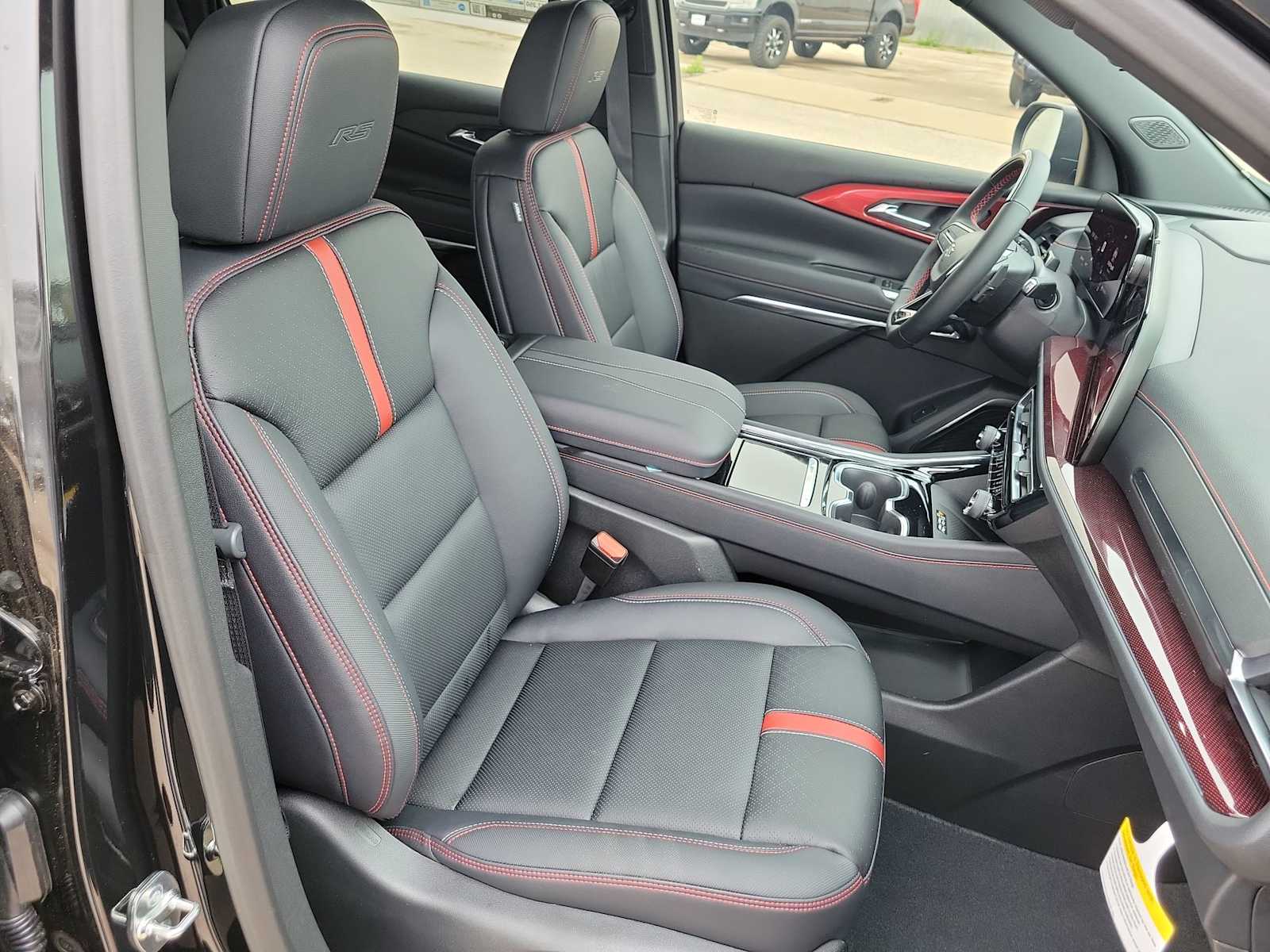 Thumbnail: 2026 Chevrolet Traverse - 18