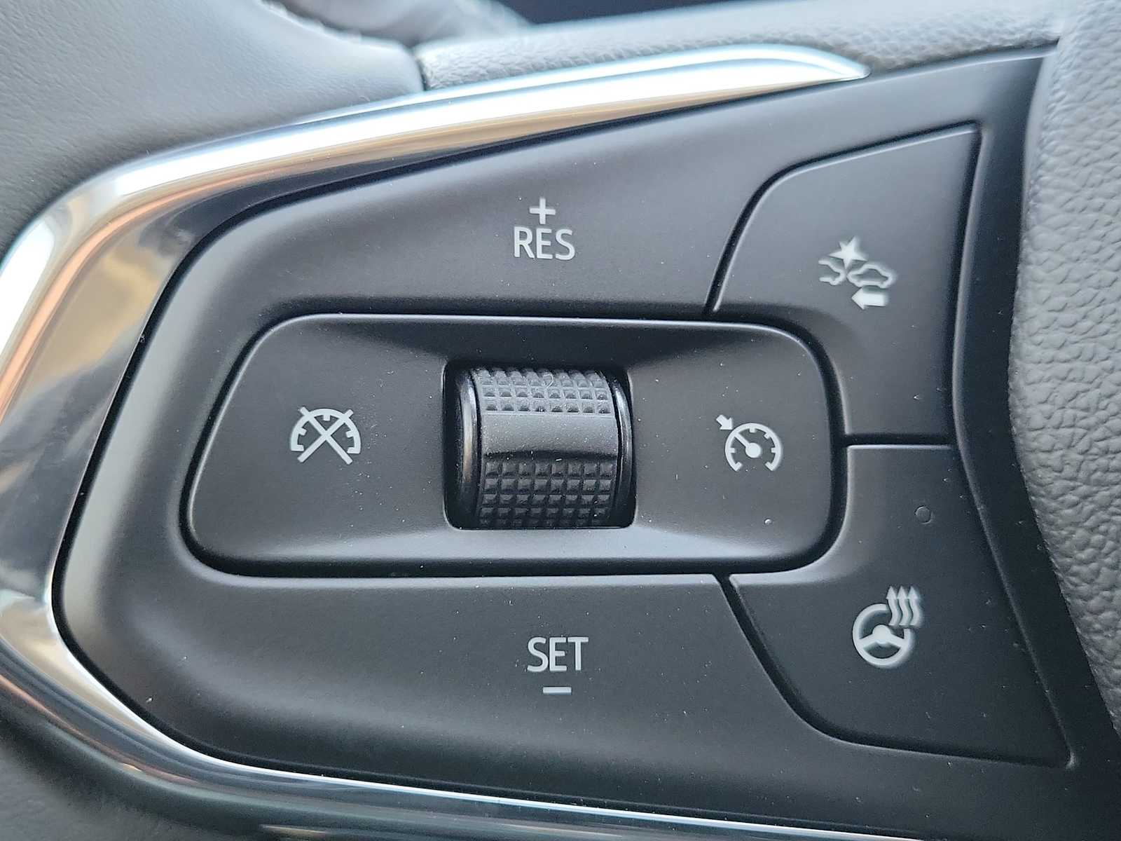 Thumbnail: 2026 Chevrolet Trax - 27