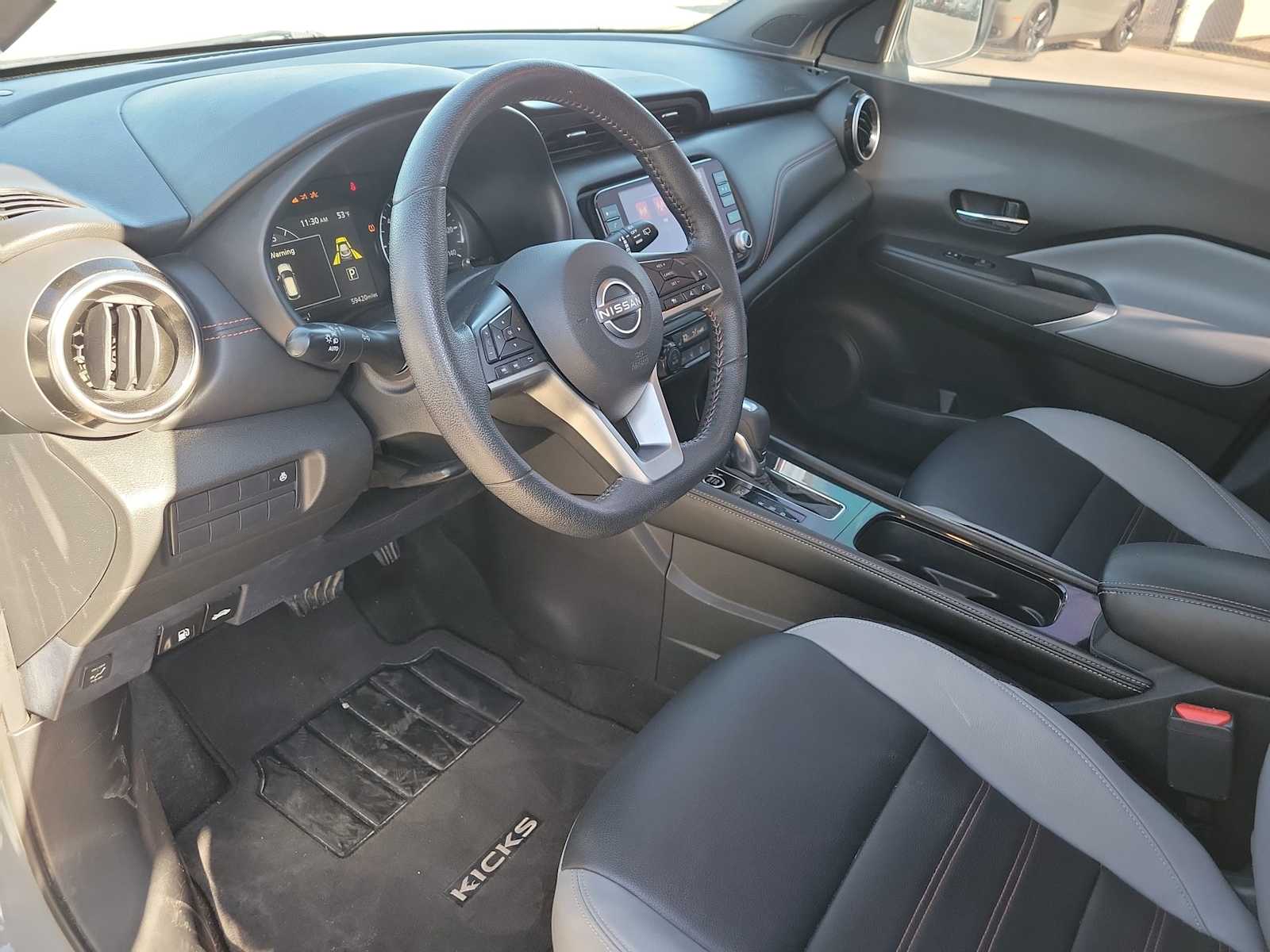 Thumbnail: 2022 Nissan Kicks - 10