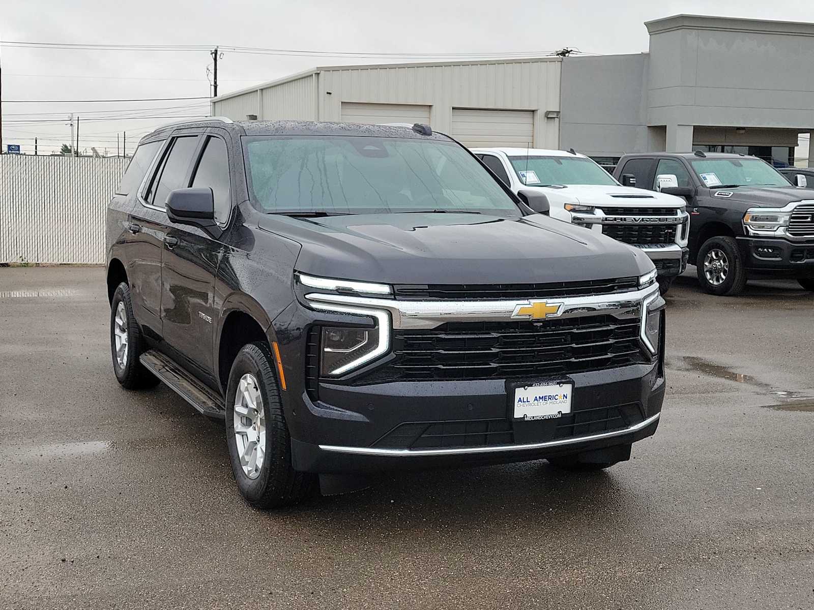 Thumbnail: 2026 Chevrolet Tahoe - 2