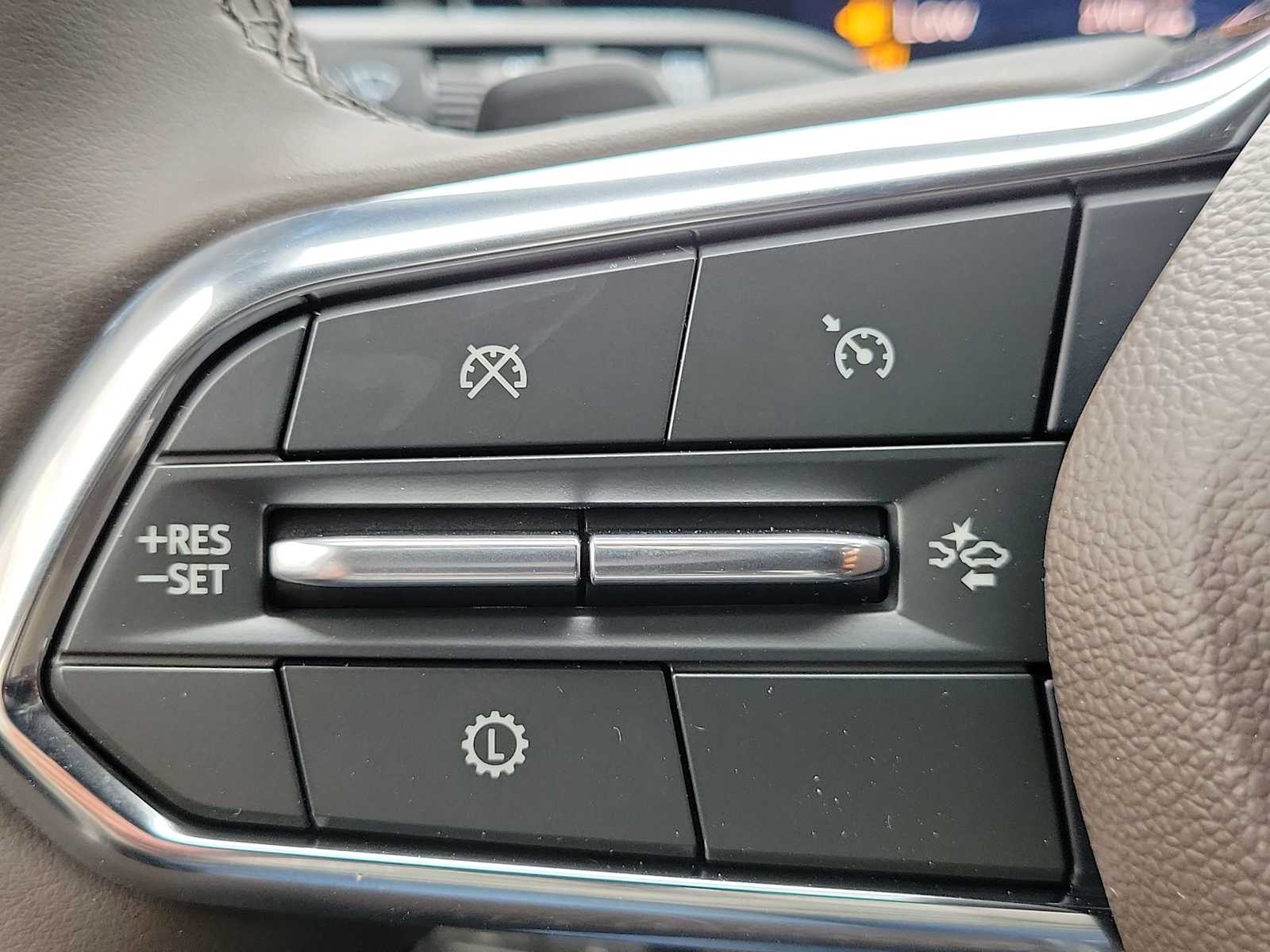 Thumbnail: 2026 Chevrolet Tahoe - 23