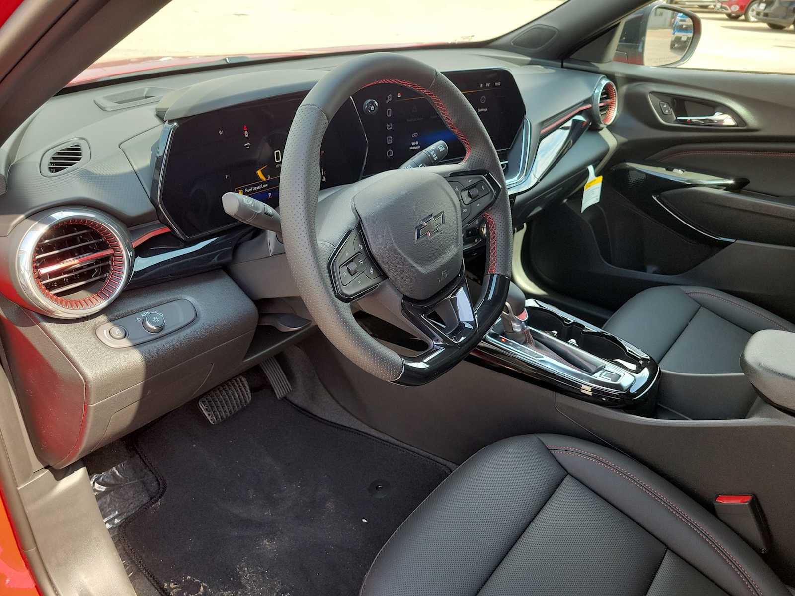 Thumbnail: 2026 Chevrolet Trax - 10