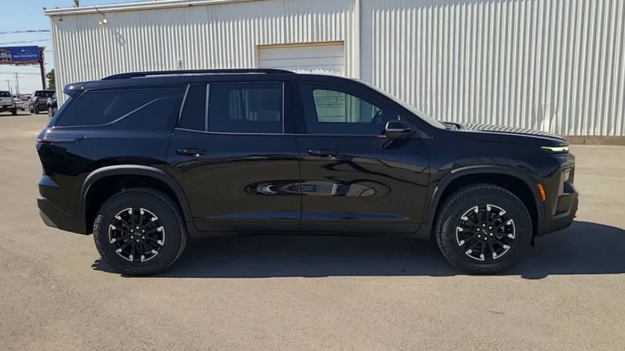 Thumbnail: 2026 Chevrolet Traverse - 9