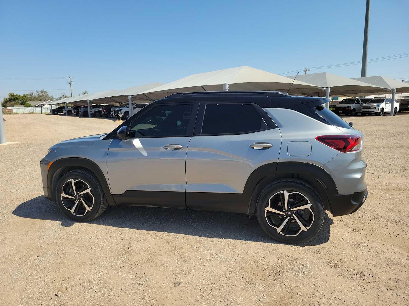 Thumbnail: 2023 Chevrolet TrailBlazer - 11
