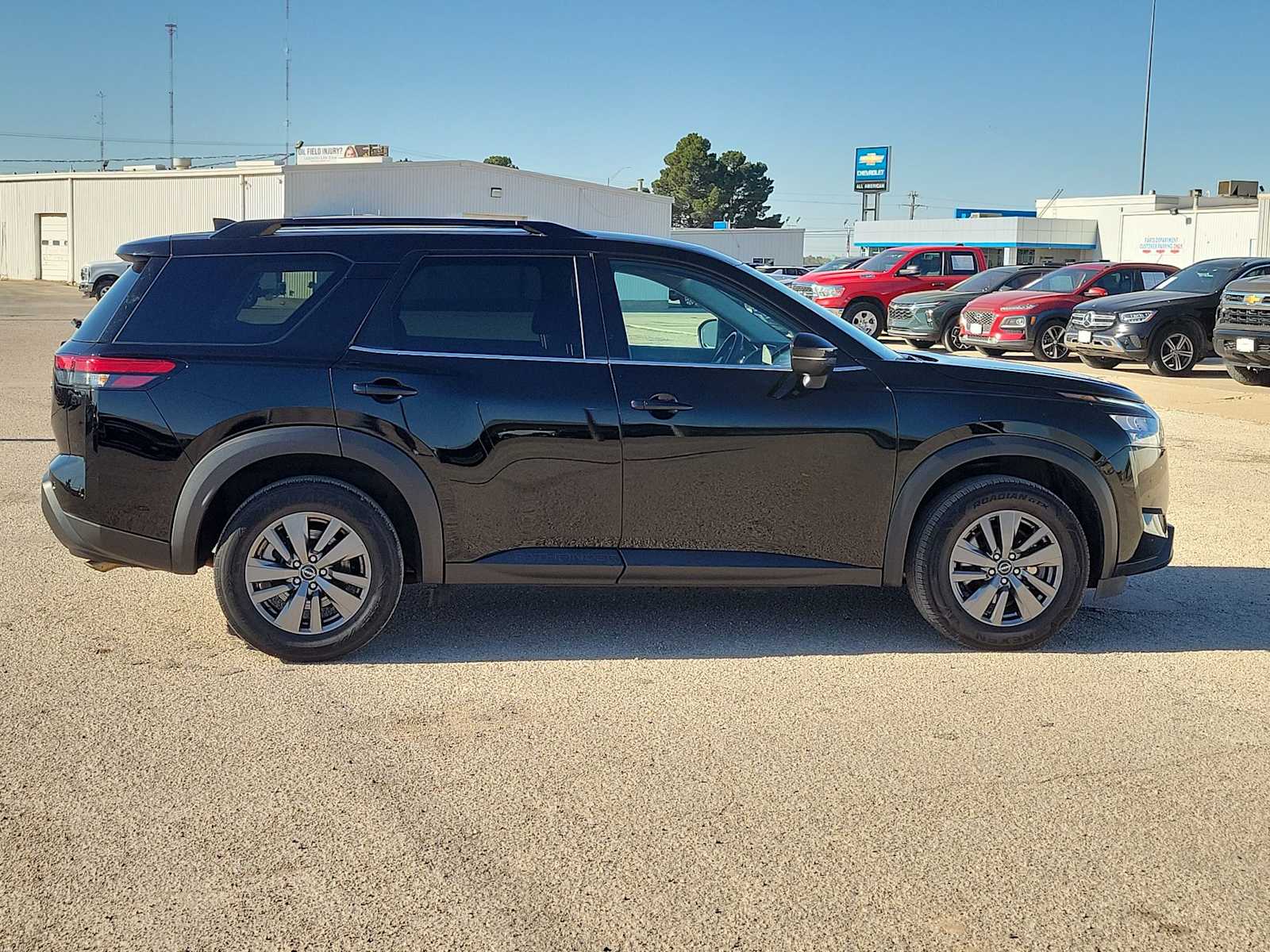 Thumbnail: 2025 Nissan Pathfinder - 9