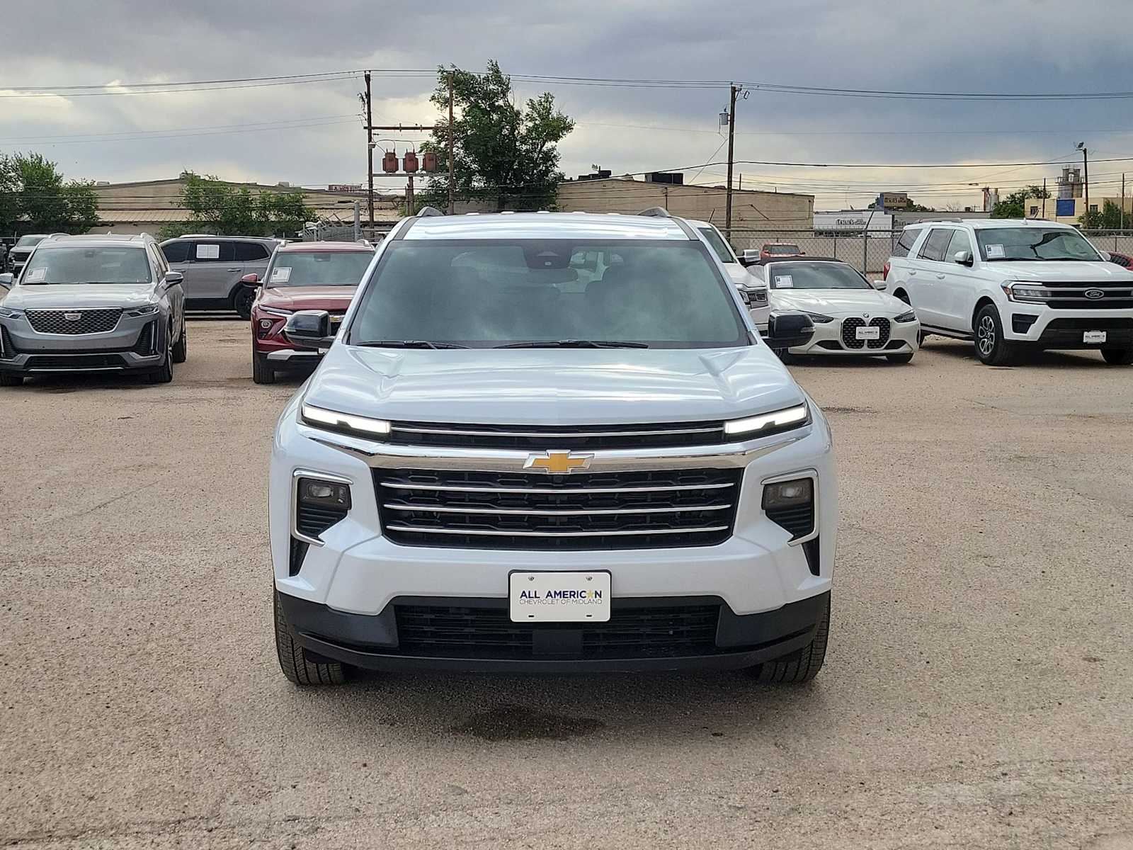 Thumbnail: 2026 Chevrolet Traverse - 3