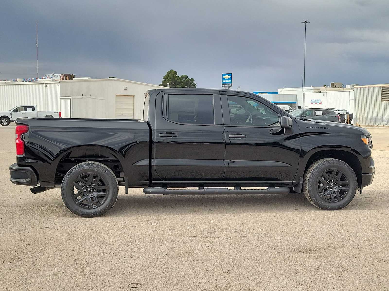 Thumbnail: 2026 Chevrolet Silverado 1500 - 9