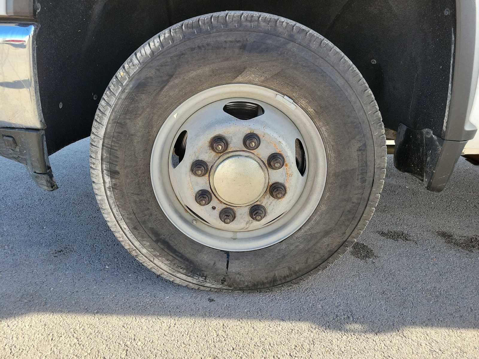 Thumbnail: 2022 Chevrolet Silverado 3500 - 12