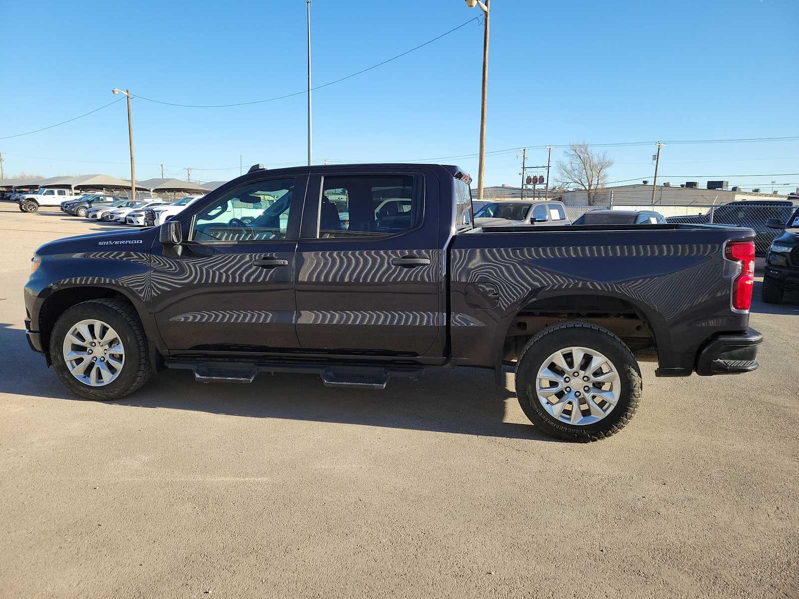 Thumbnail: 2023 Chevrolet Silverado 1500 - 5