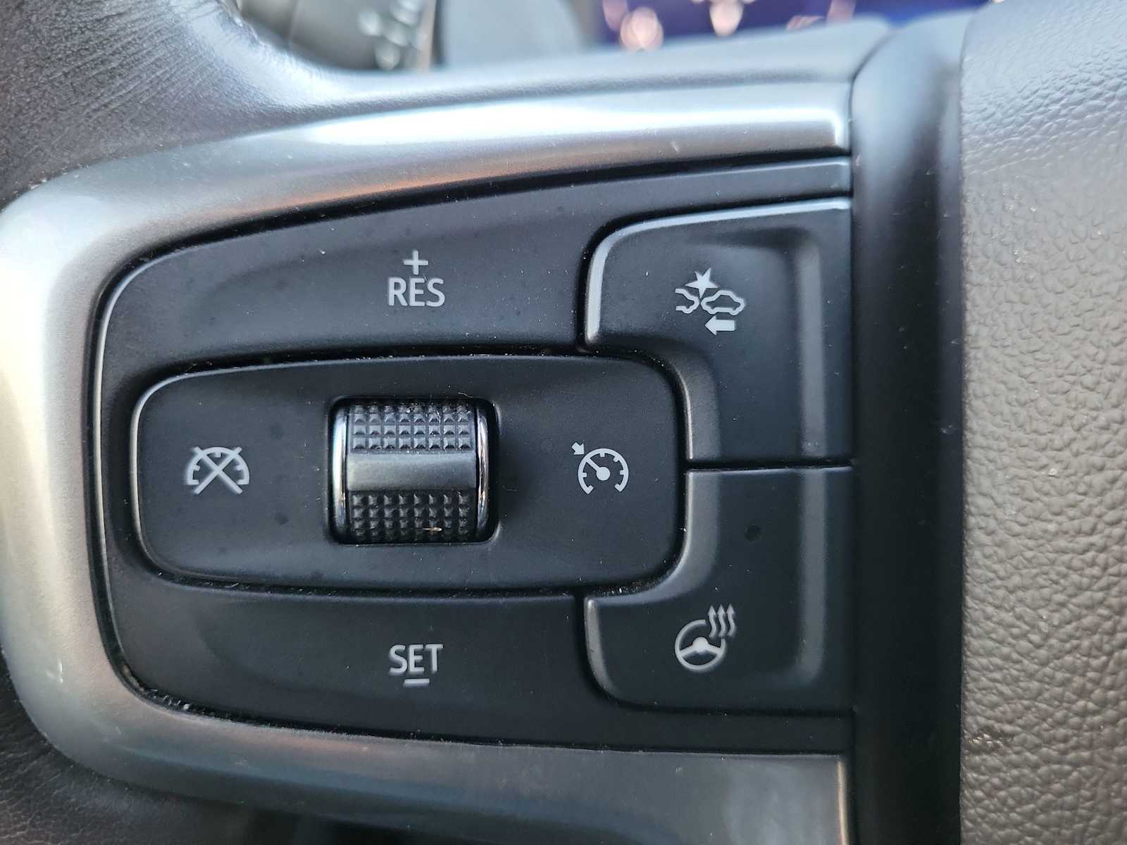 Thumbnail: 2023 Chevrolet Silverado 1500 - 27