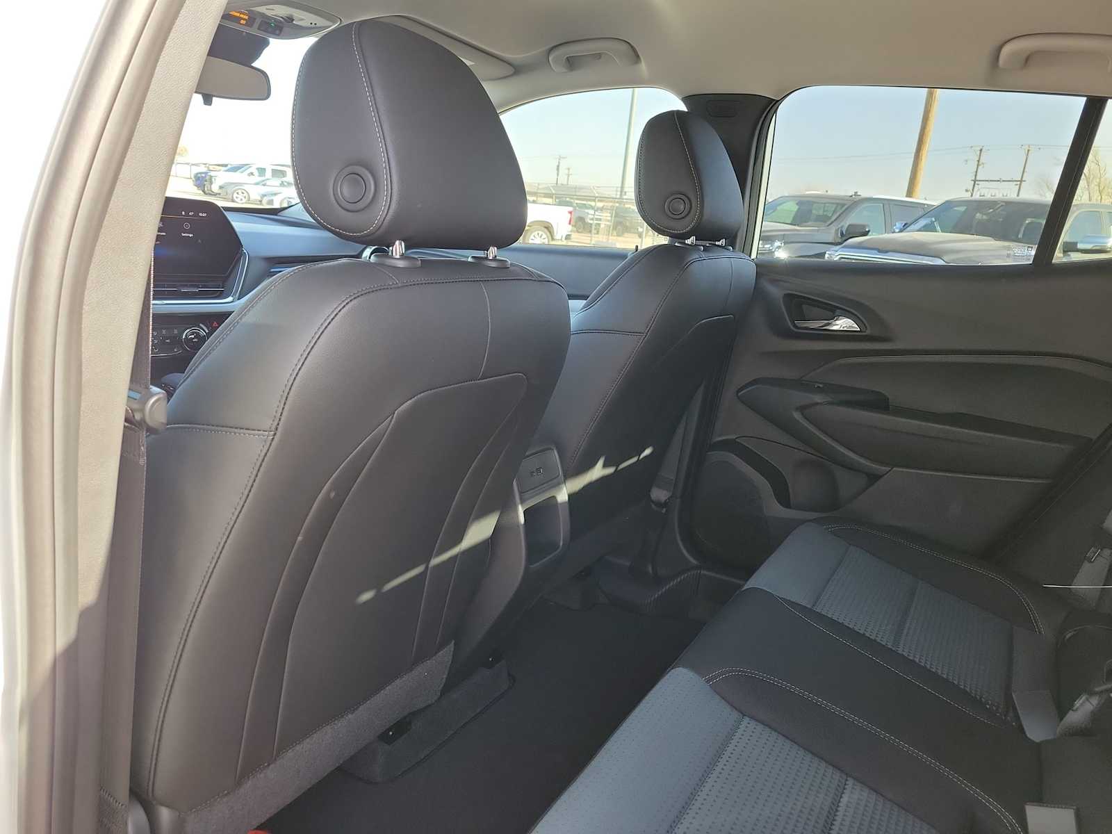 Thumbnail: 2026 Chevrolet Trax - 20