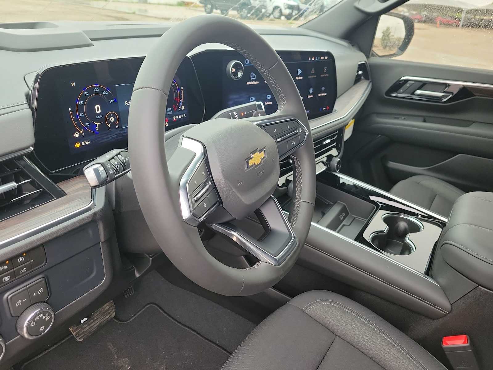 Thumbnail: 2026 Chevrolet Tahoe - 10