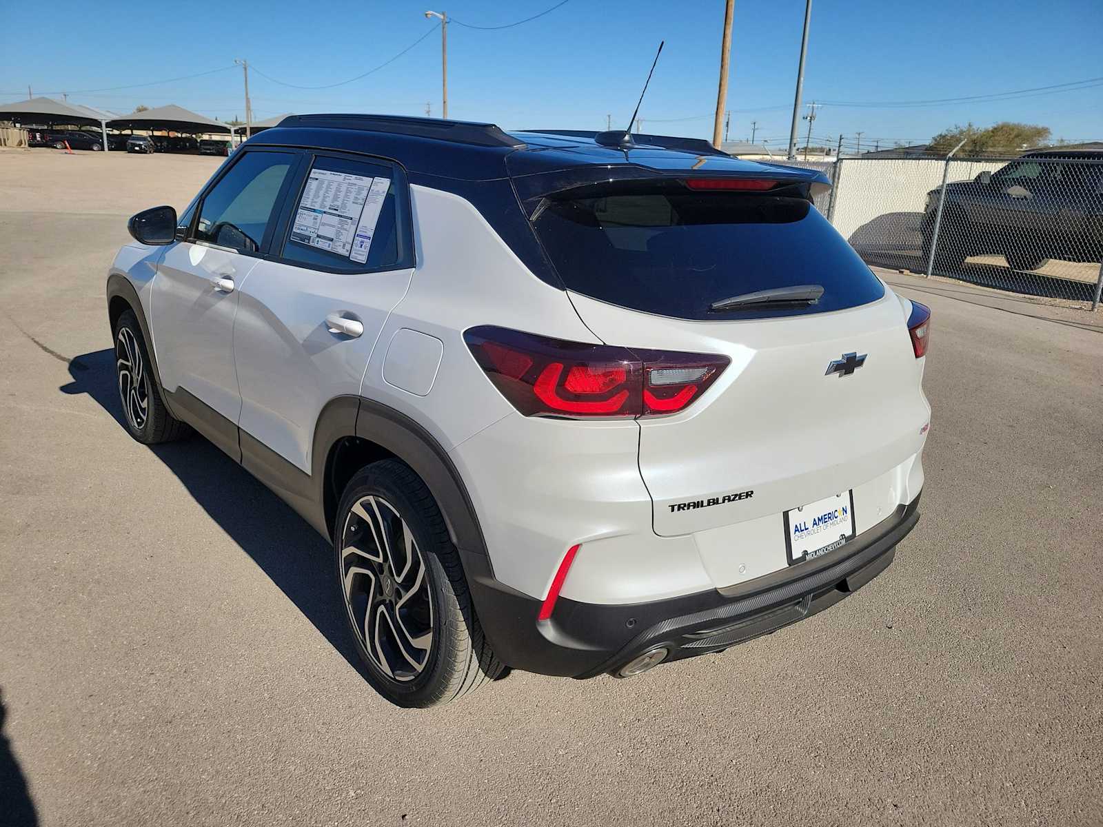 Thumbnail: 2026 Chevrolet TrailBlazer - 12