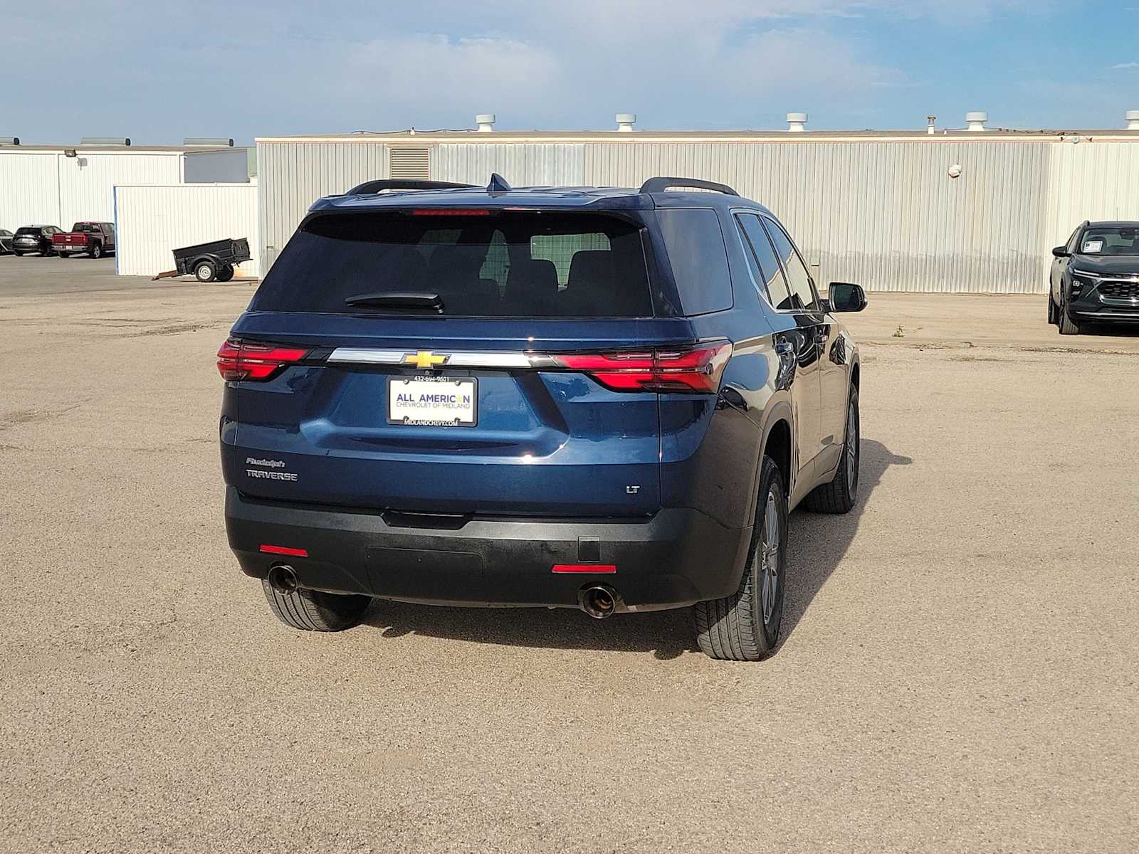 Thumbnail: 2023 Chevrolet Traverse - 8
