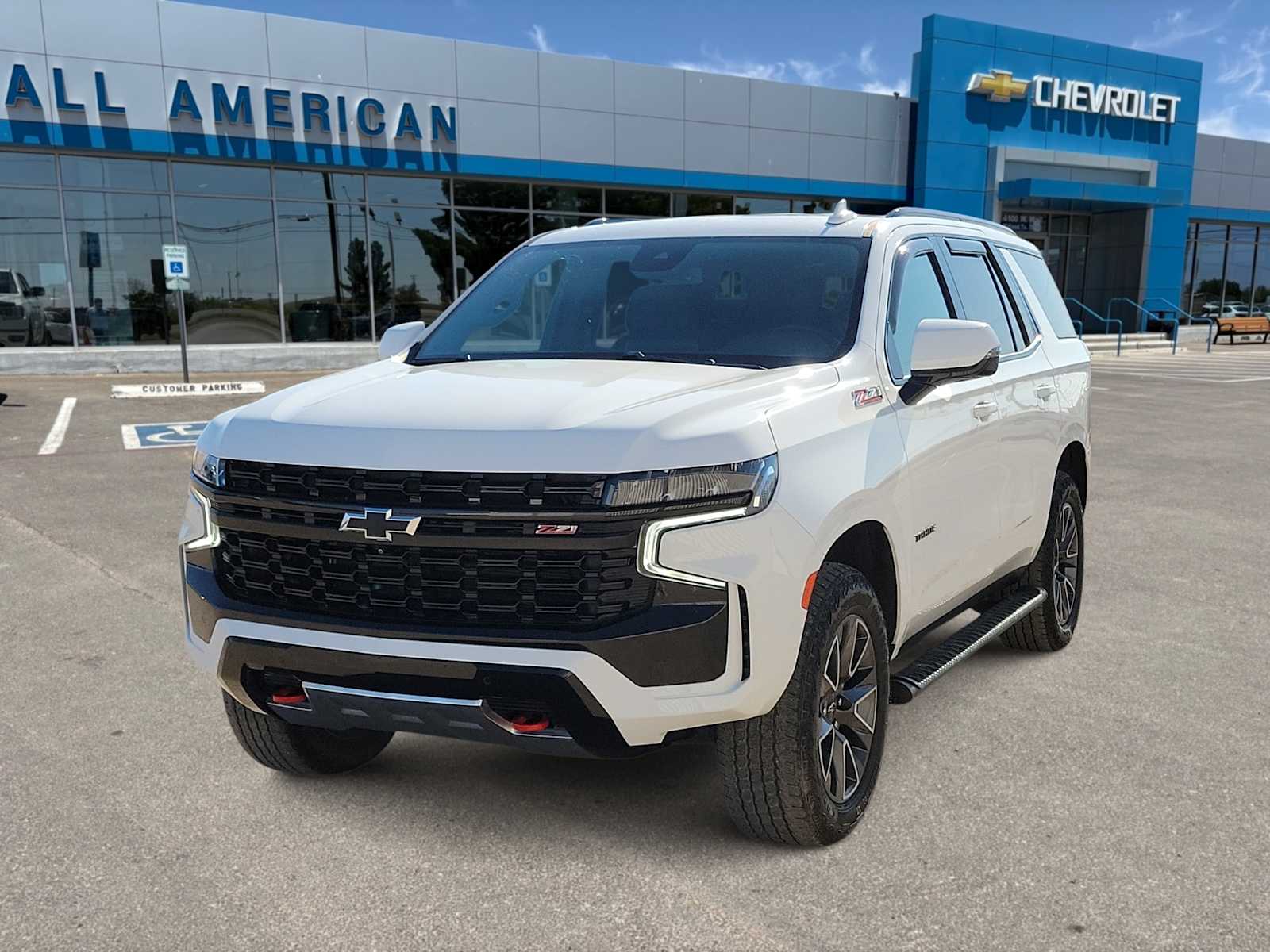 Thumbnail: 2024 Chevrolet Tahoe - 1