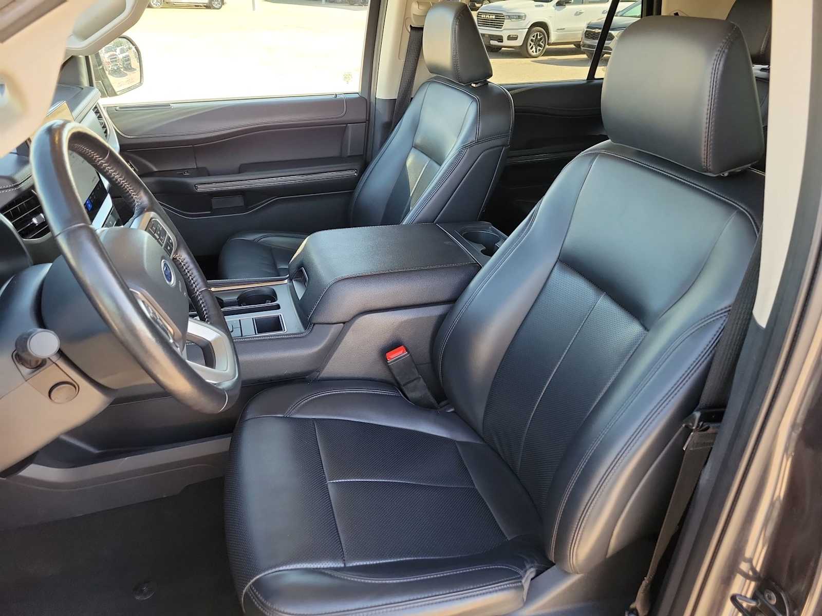 Thumbnail: 2024 Ford Expedition - 15