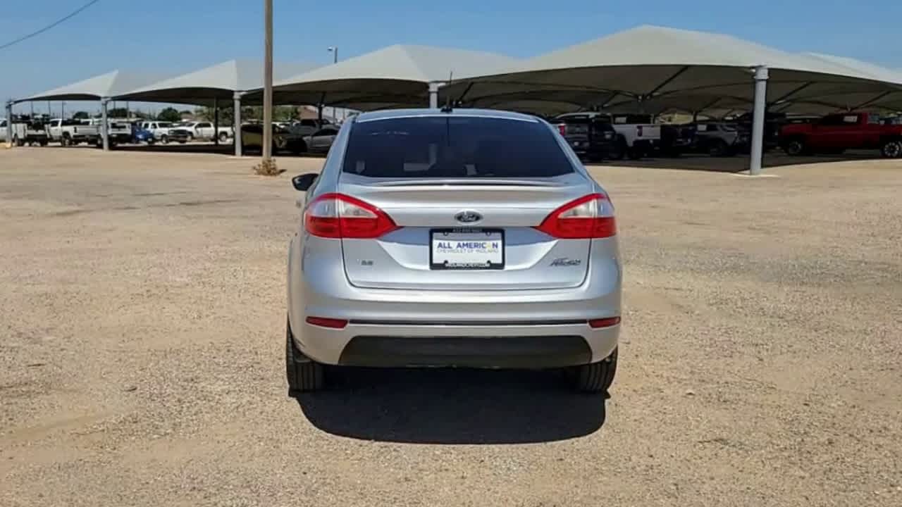 Thumbnail: 2016 Ford Fiesta - 7