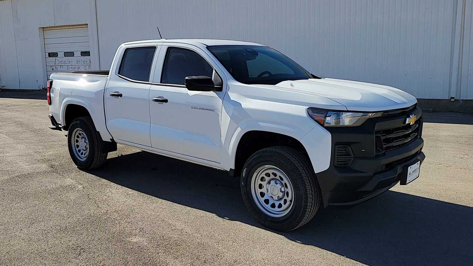 Thumbnail: 2026 Chevrolet Colorado - 2