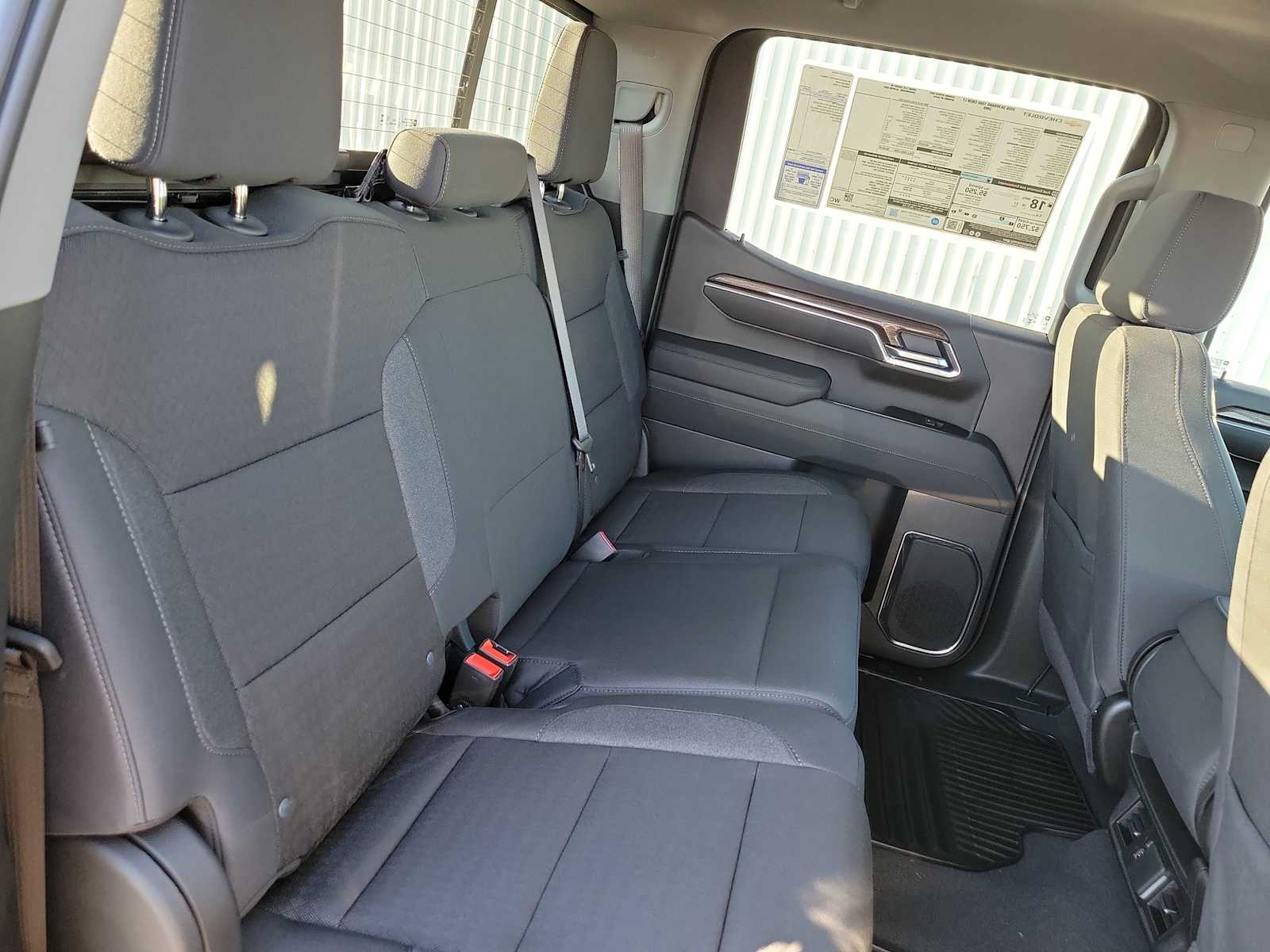 Thumbnail: 2026 Chevrolet Silverado 1500 - 21