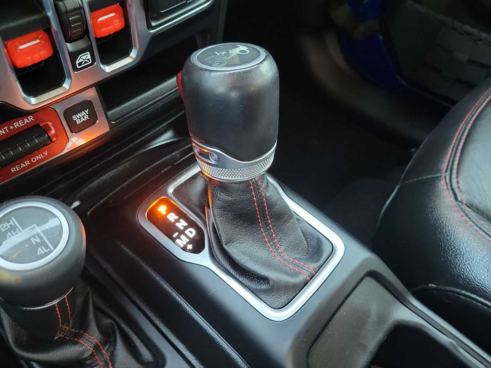 Thumbnail: 2019 Jeep Wrangler - 21