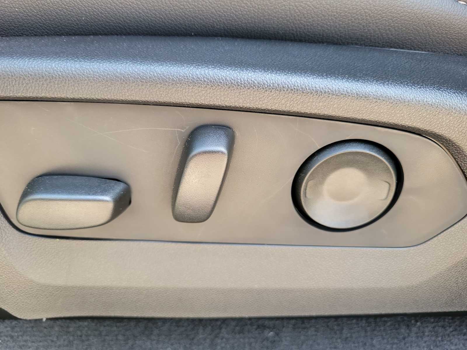 Thumbnail: 2026 Chevrolet Colorado - 22