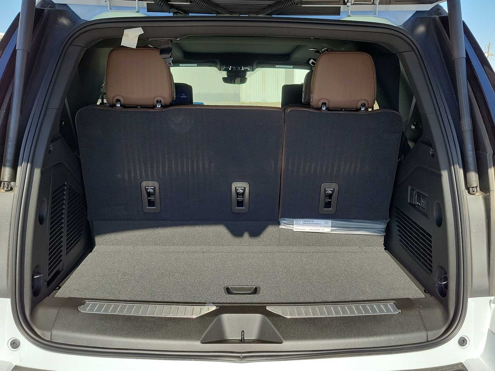 Thumbnail: 2026 Chevrolet Tahoe - 13