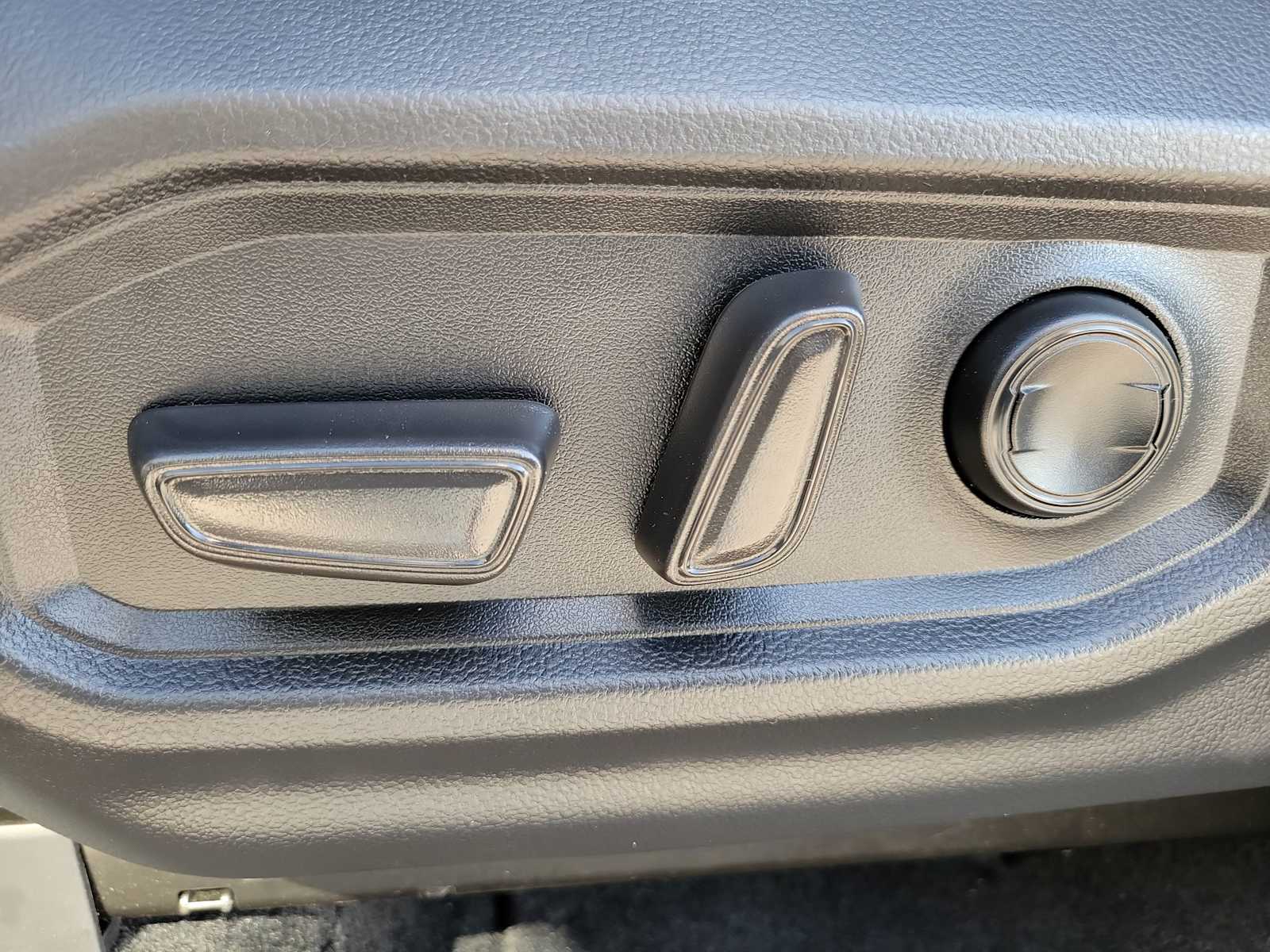 Thumbnail: 2026 Toyota Tundra - 15