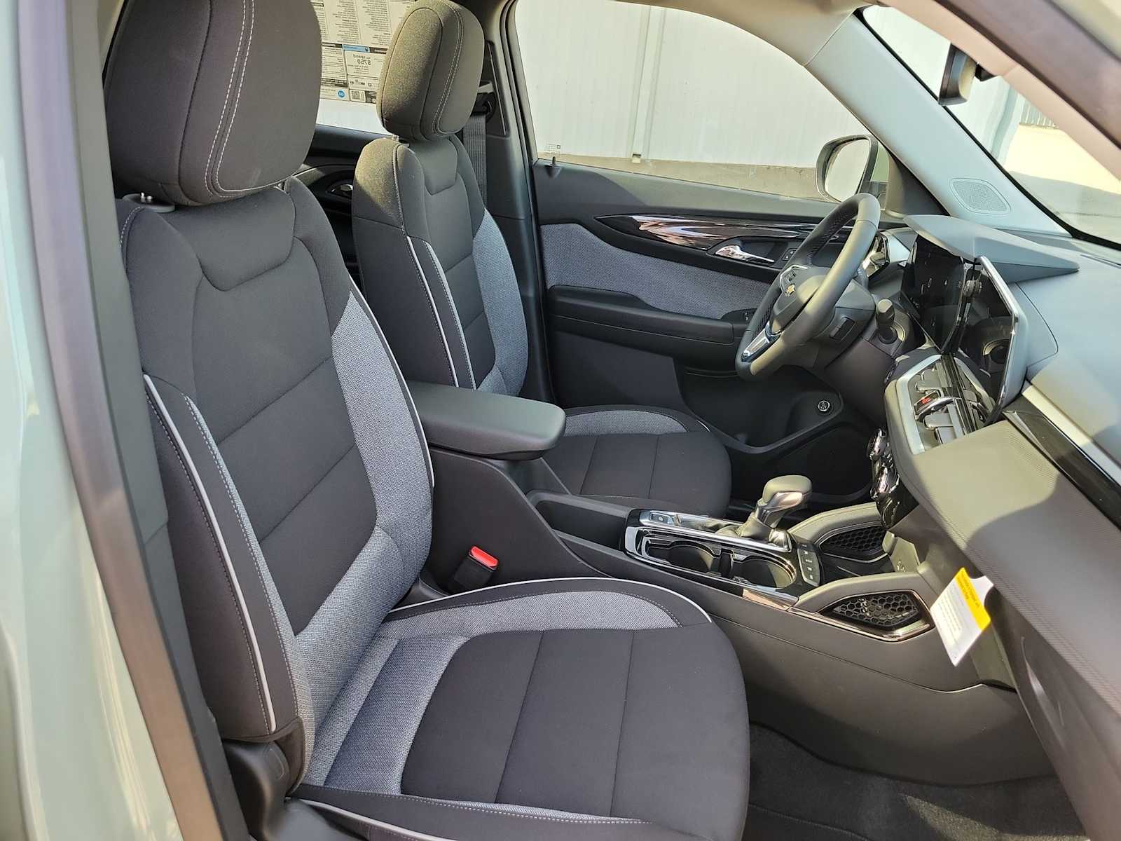 Thumbnail: 2026 Chevrolet TrailBlazer - 18