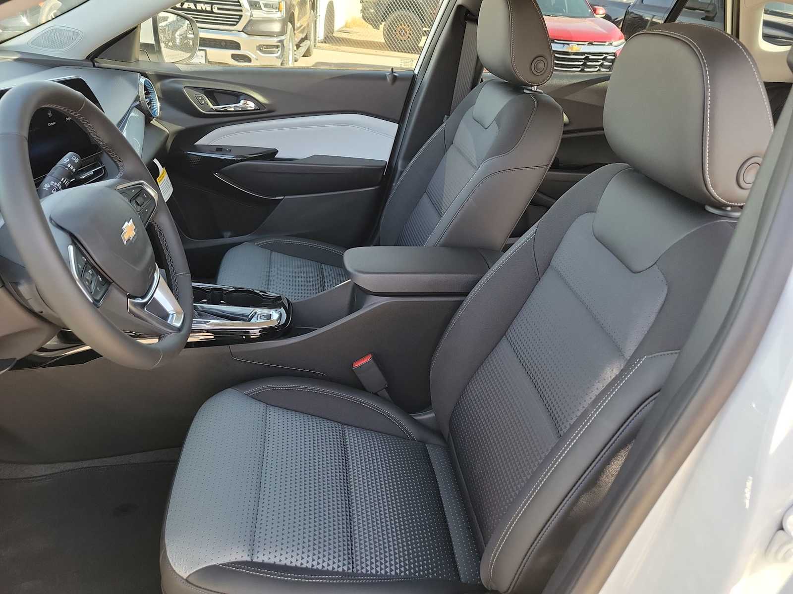 Thumbnail: 2026 Chevrolet Trax - 19