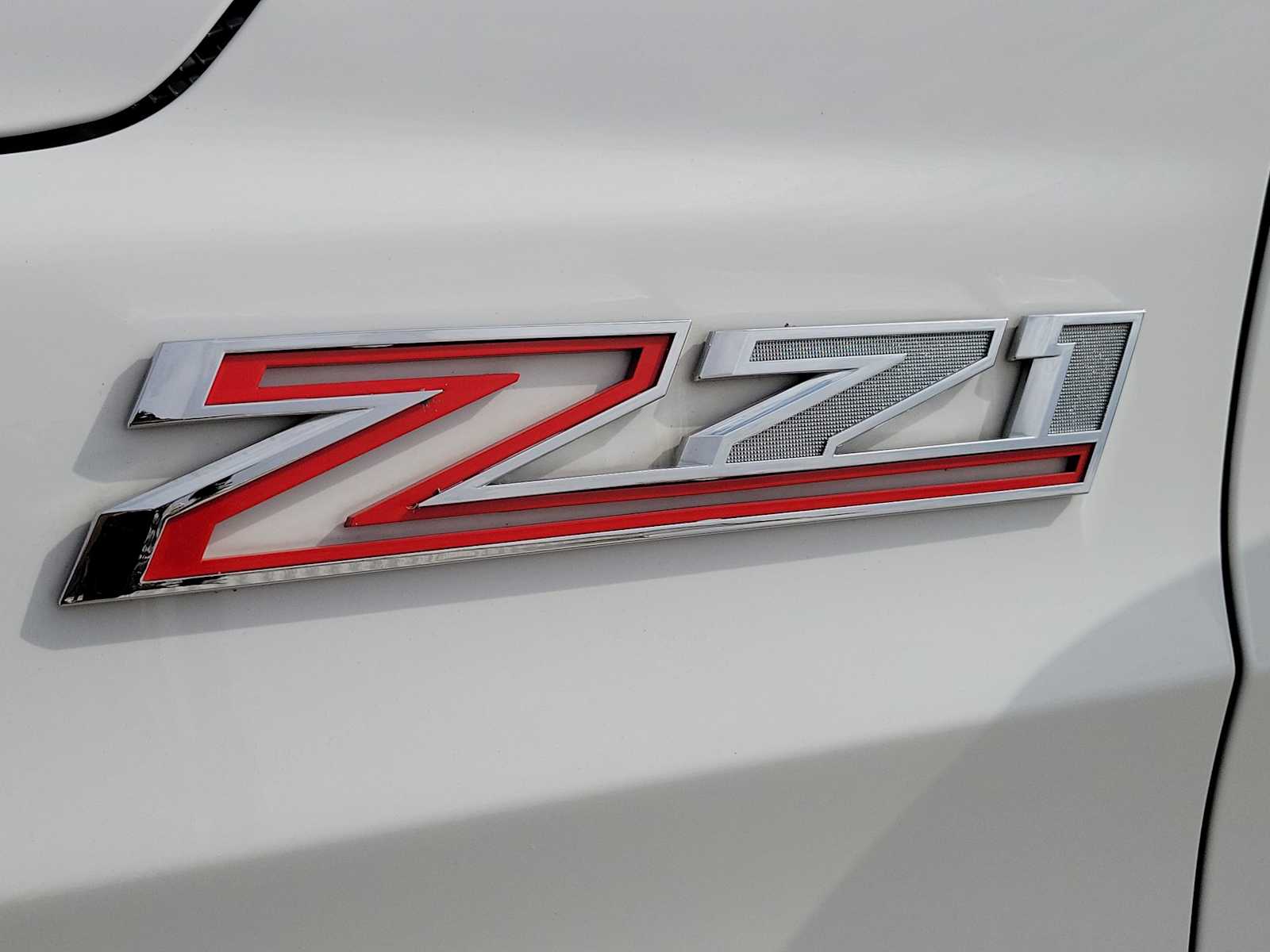 Thumbnail: 2022 Chevrolet Tahoe - 11