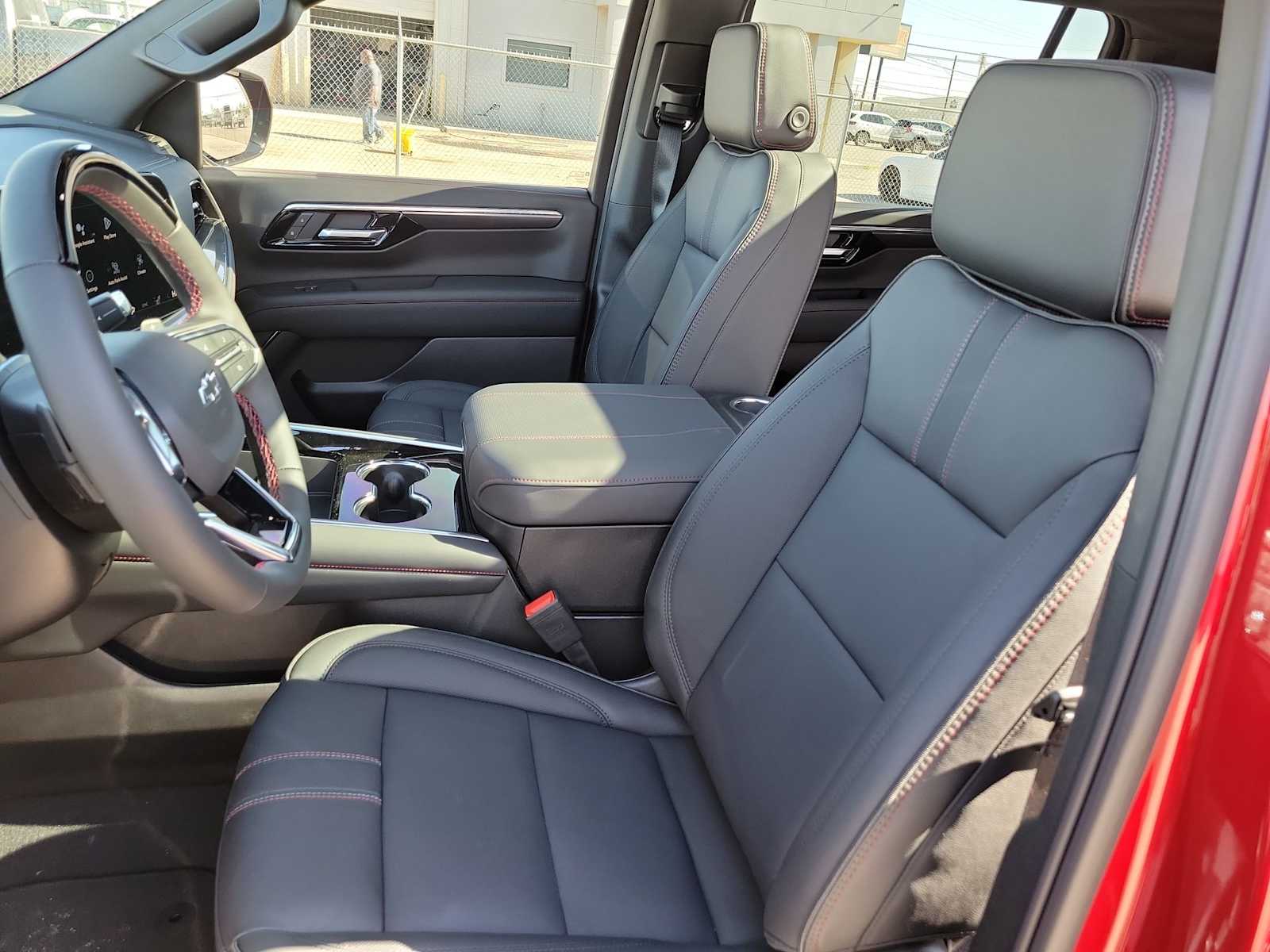 Thumbnail: 2026 Chevrolet Suburban - 19